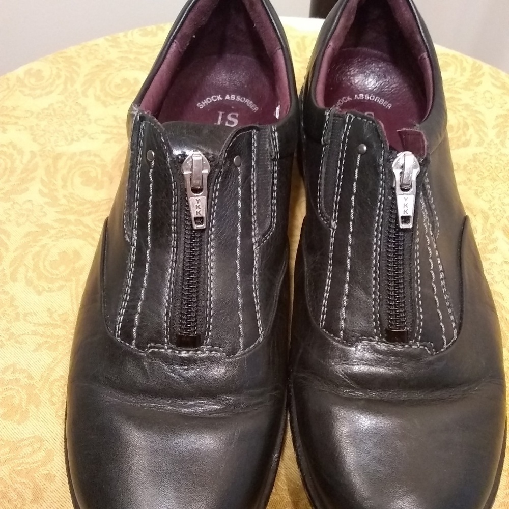 Women’s Josef Seibel Black Zip-up Shoe Shock Absor